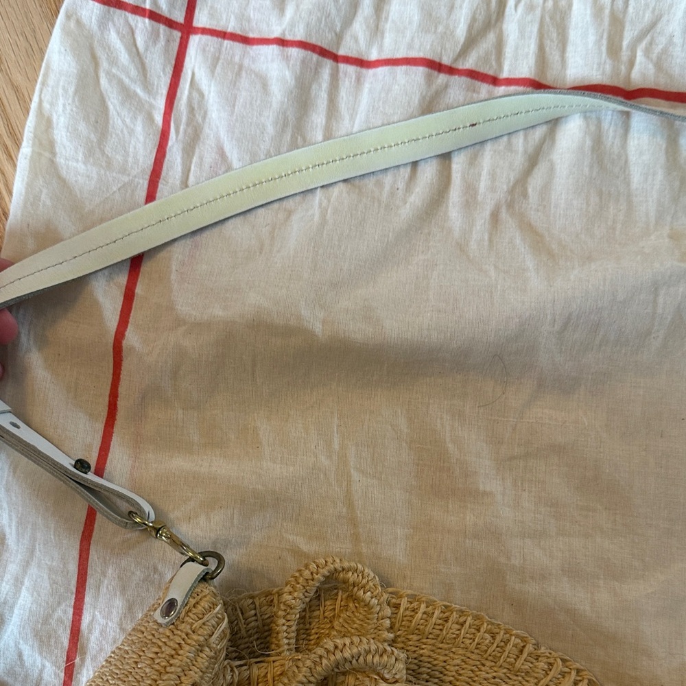 Clare V Alice Natural Woven Round Straw Tote with White Straps beach bag - Picture 3 of 5